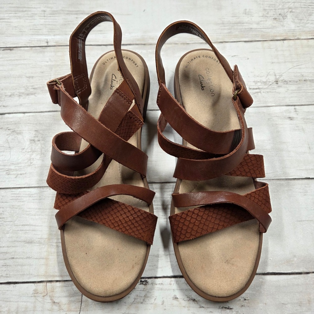 Clarks Sandals Women 8M Brown Collection Strappy Leather Snake Print Comfort